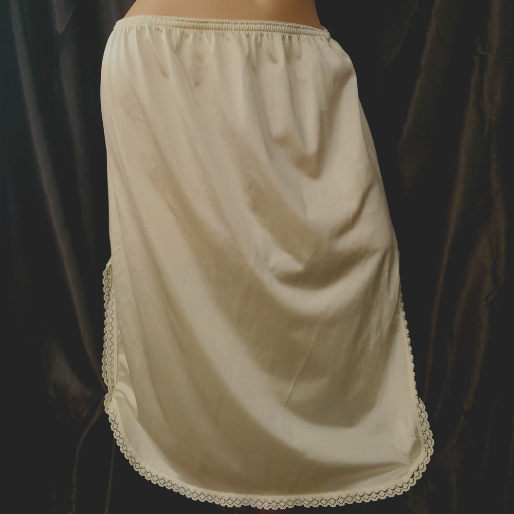 FORTUNE Half Slip Skirt IVORY SATIN Nylon Lace Side Slits USA VINTAGE Large